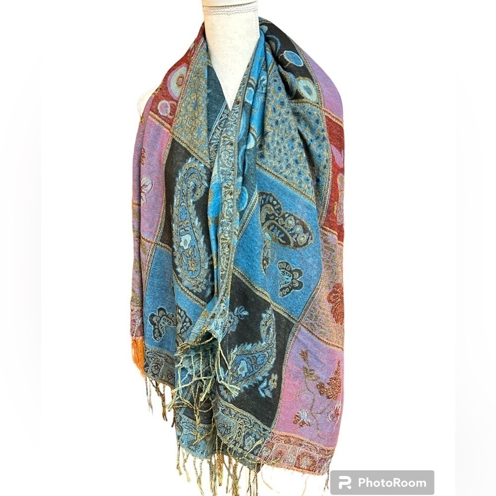 Pashmina Wrap/Shawl/Scarf Geometric Floral/Butterflies Fringe